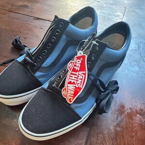 Vans Old Skool Sneakers NWT Black / Blue Men’s 10.5 Women’s 12